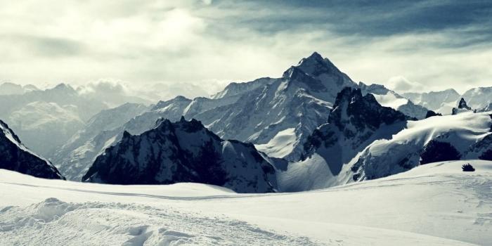1280x800 ICE Mountains Minimal | WINDOWS WALLPAPER | Mountain wallpaper, Snow