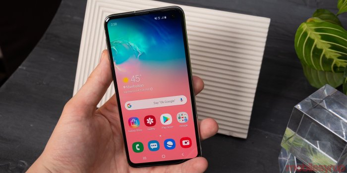 3328x1698 Samsung Galaxy S10 wallpapers are now available to download