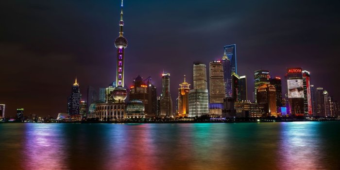 2560x1600 Patrick Ewing on Getaway | Shanghai skyline, Skyline, Shanghai