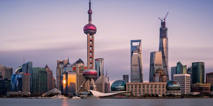 1920x1440 Shanghai Skyline Modern And Oriental Pearl Tv Tower Desktop