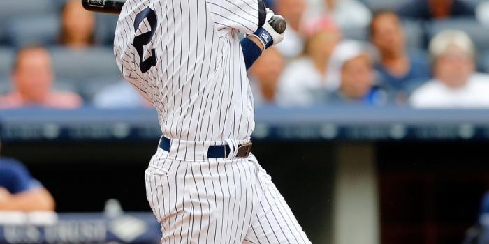 900x1175 Derek Jeter Wallpaper for iPhone and iPad (Baseball) - iPhone2Lovely