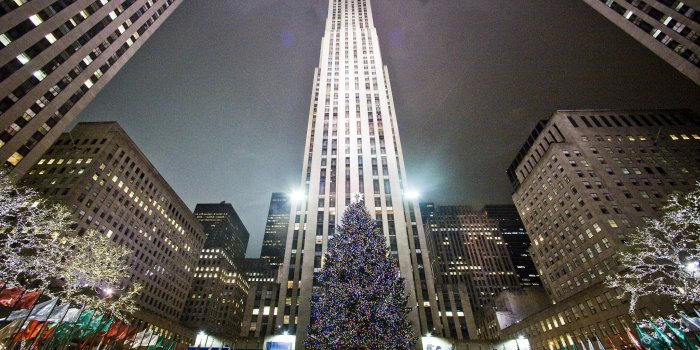 2048x1314 New York At Christmas Tumblr - Ge Building (#1171245) - HD Wallpaper