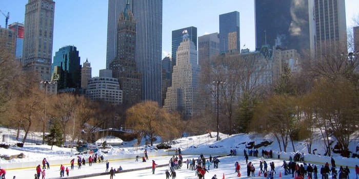 1024x768 New York City at Christmas - free things to do