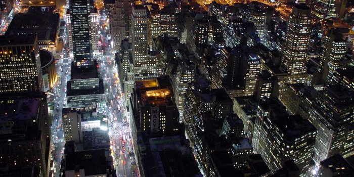 1024x768 New York - New York City Christmas Desktop Free Wallpaper