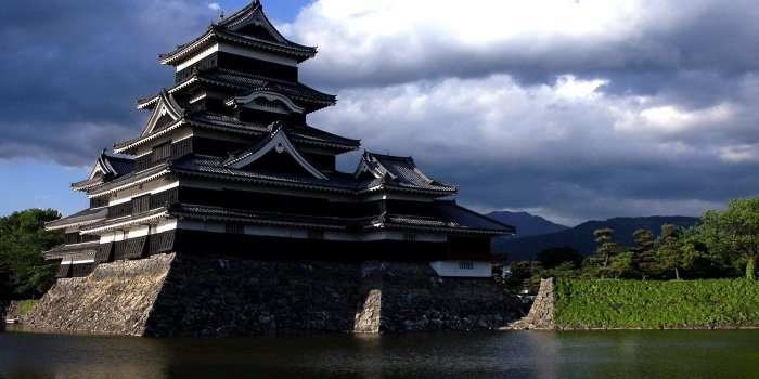 1400x1050 HD wallpaper: Japan, castle | Wallpaper Flare