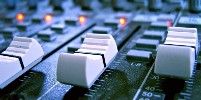 1600x900 Dj Mixer Wallpaper - (47+ images)