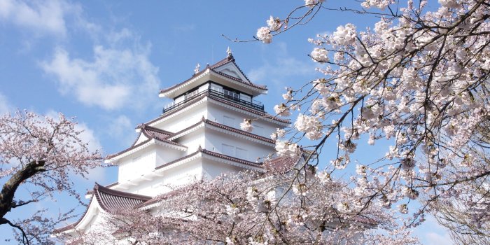 1800x1195 Tsuruga Castle | MustLoveJapan Video Travel Guide