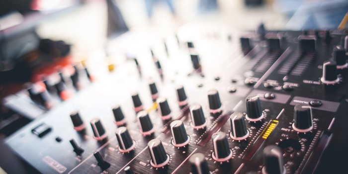 5760x3840 black dj mixer free image | Peakpx