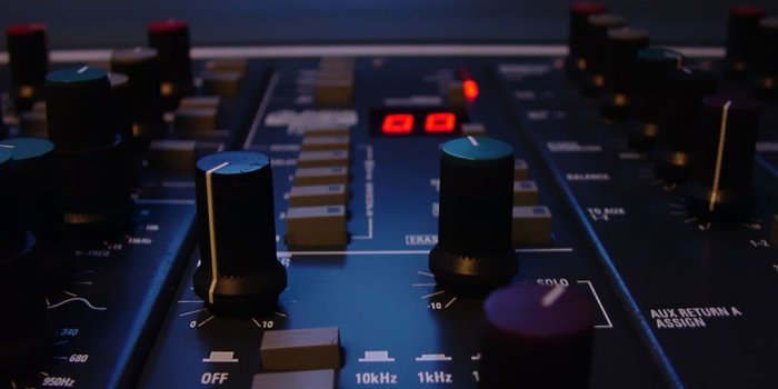 1024x768 Dj mixer wallpapers Gallery