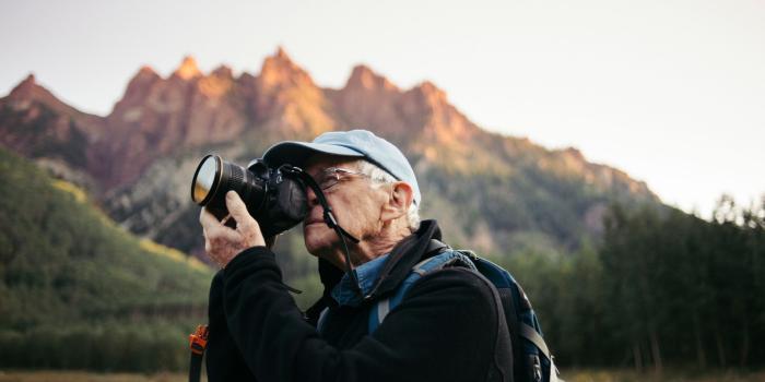 2048x1366 The man behind the world's most viewed picture releases new