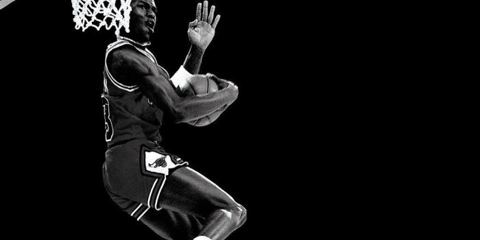 1024x1024 Jordan Fly NBA Basketball iPad Wallpaper | Sports iPad Wallpaper