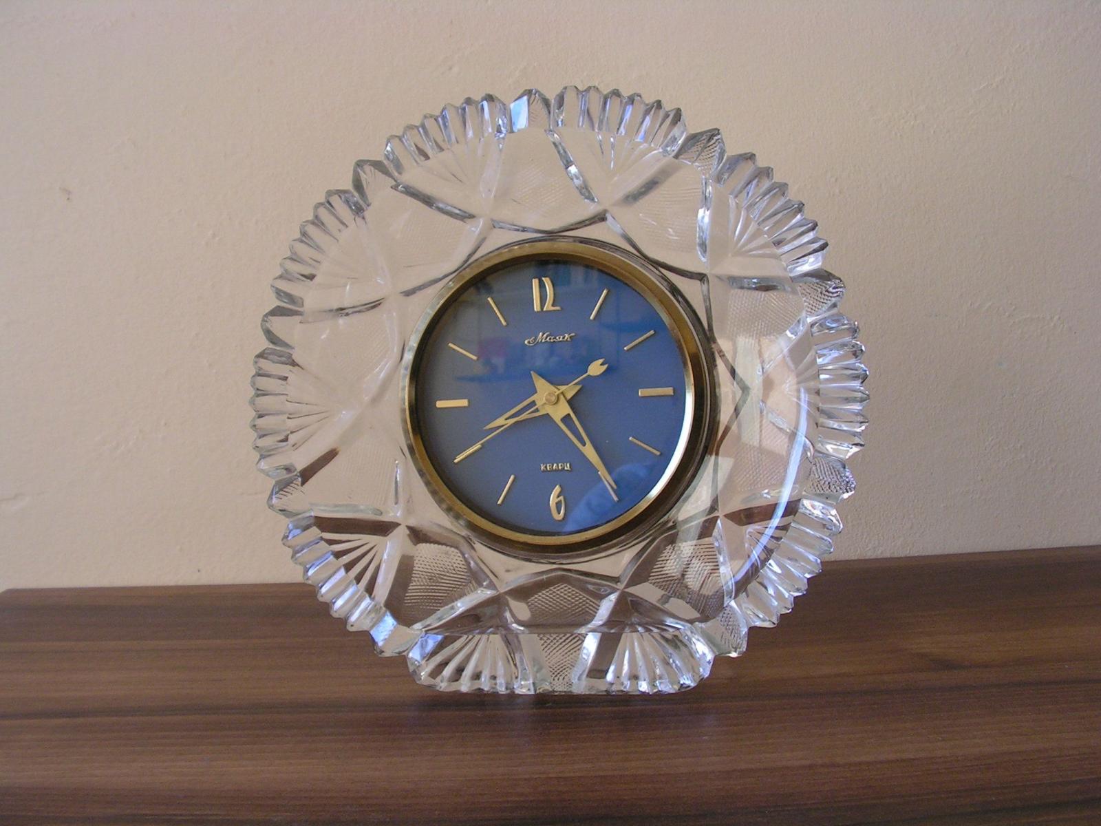 2048x1536 Working quartz clock Mayak Clock Majak Vintage crystal cut glass russian  clock Heavy glass clock Soviet desk clock Office decor