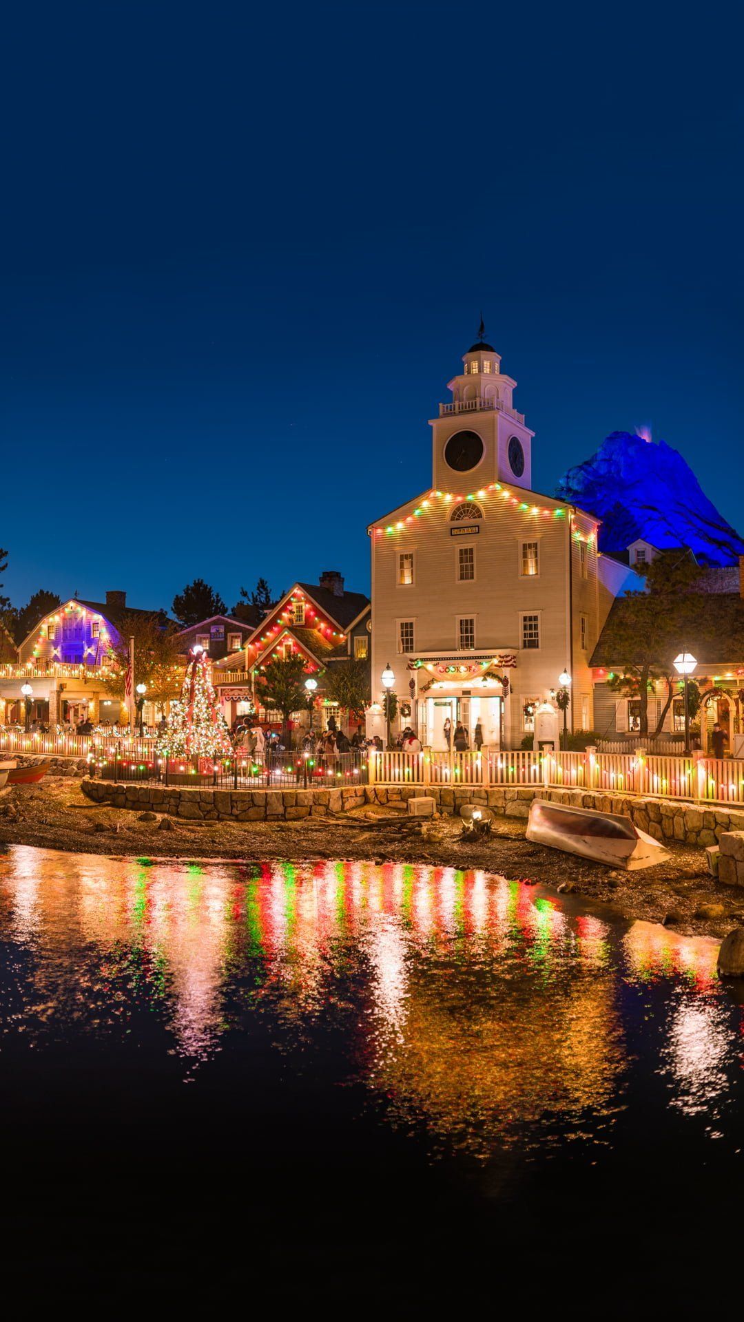 1080x1920 Free Disney iPhone Wallpapers - Disney Tourist Blog