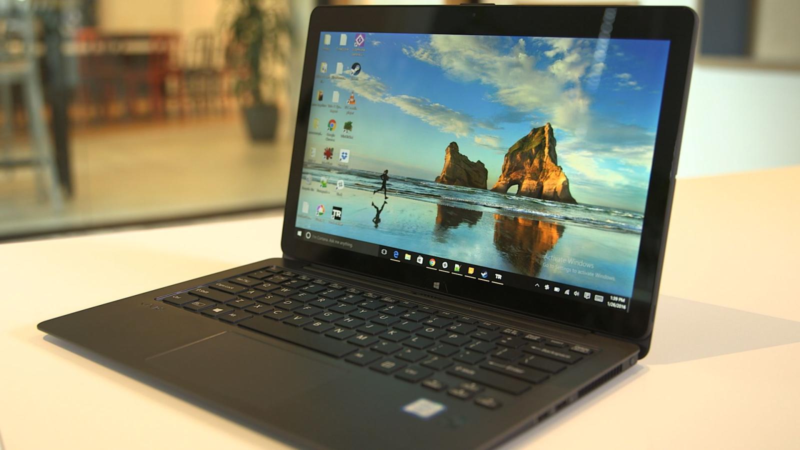 1920x1080 Could the Vaio Z Flip laptop be worth all that money?