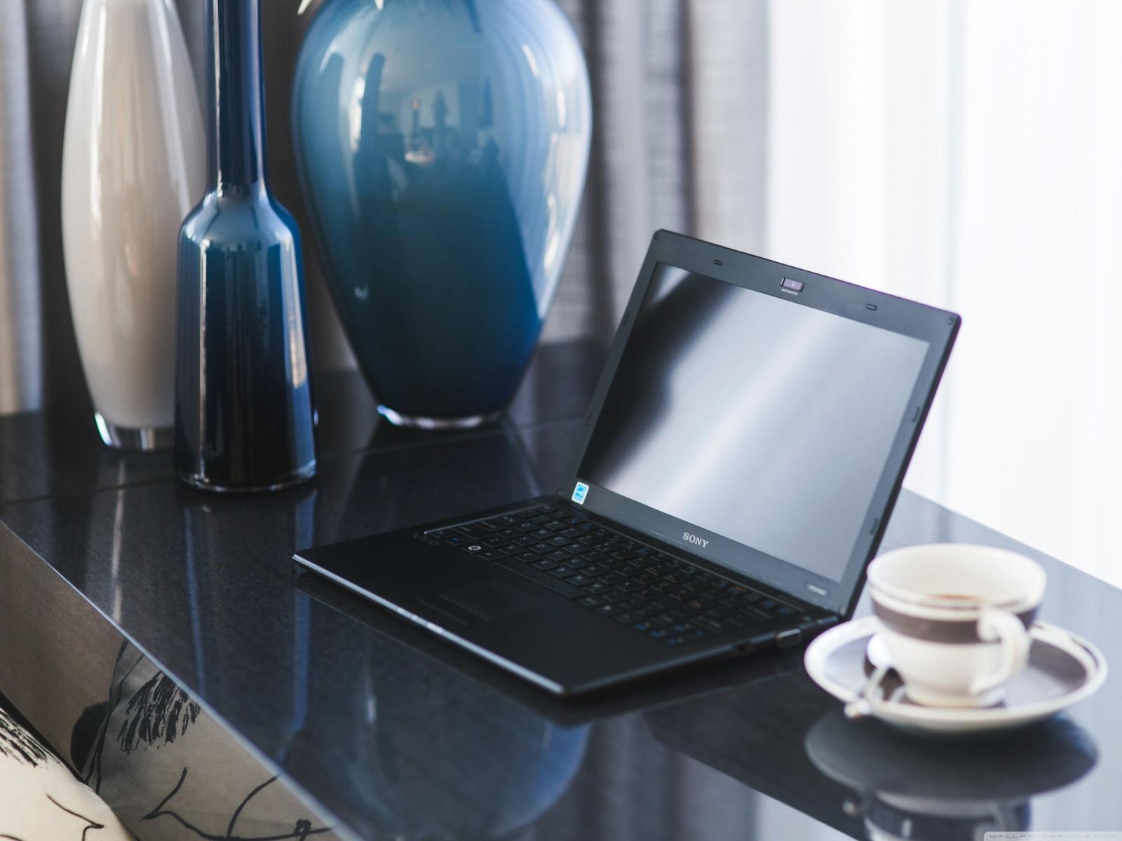 3200x2400 Sony Vaio Laptop 4K HD Desktop Wallpaper for 4K Ultra HD TV