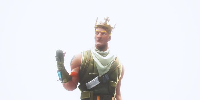 2160x3840 A cut above : FortNiteBR