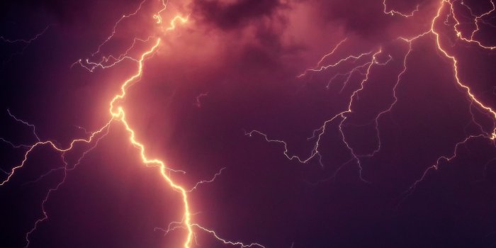 2640x1760 3378686 Lightning, Thunderstorm, Sky, Cloudy wallpaper and