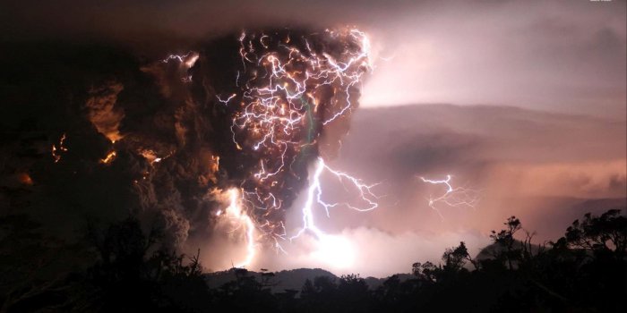 1920x1080 Volcanic Lightning Wallpaper (64+ images)
