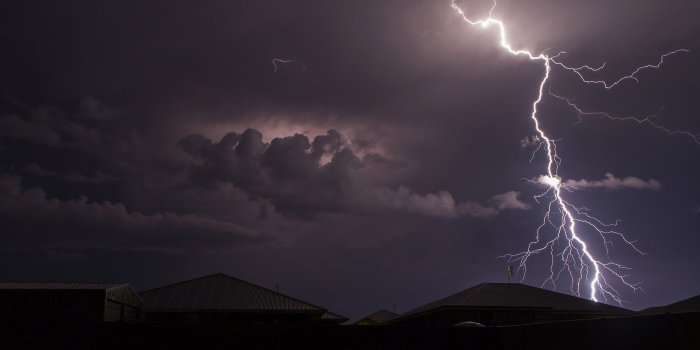 1920x1200 Lightning Storm With Rain Wallpaper - Rain In Night Storm, Hd