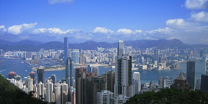 1024x768 Free Desktop Wallpaper – China International Travel CA