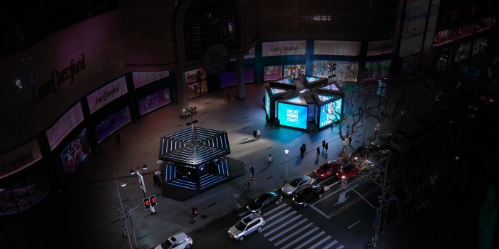 1920x1080 Nike+ Run Club lets you run in a Tron-like space - News - Frameweb