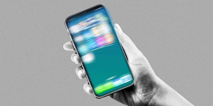 1920x1080 Study: Phone addicts are the new drunk drivers - Axios