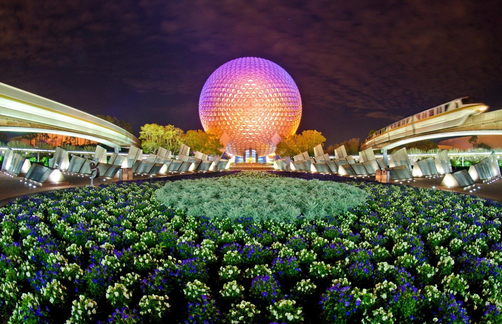 2000x1291 The Incrediblesorail - Epcot Monorail Photo - Disney Tourist Blog