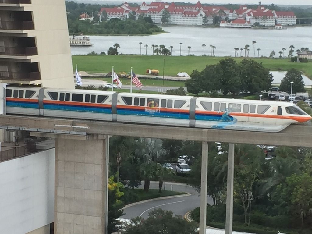 1024x768 Walt Disney World...A Place To Come To Your Senses - Live Trip