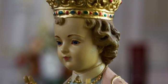 736x1103 F.O. Galleries Baby Jesus