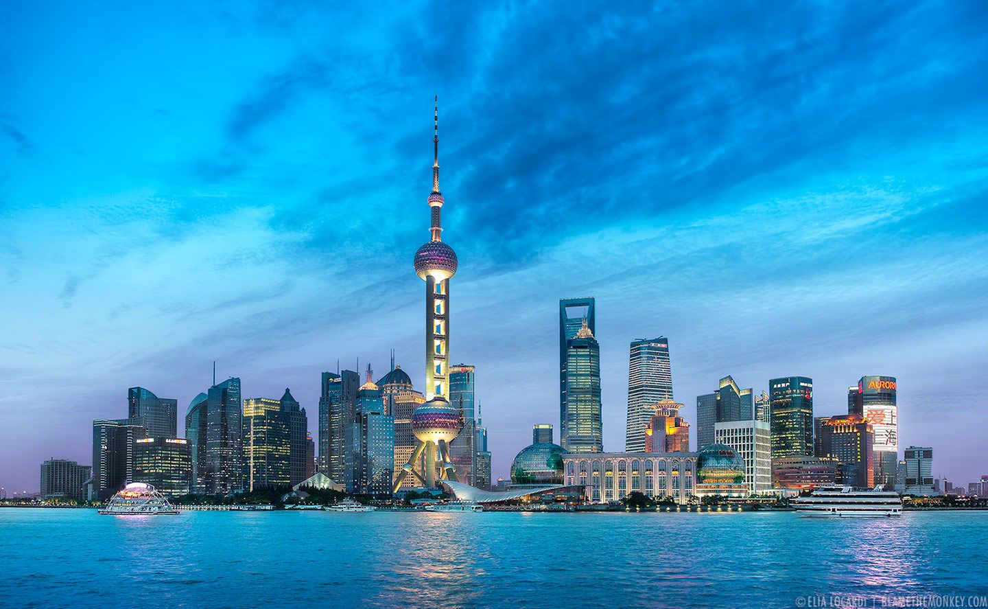 1440x887 Shanghai, China - City Of Lights