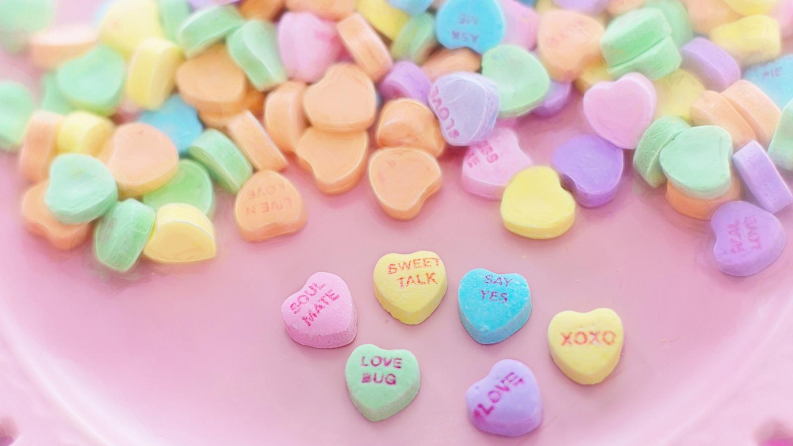 3840x2160 56+ Candy Hearts Wallpapers on WallpaperPlay