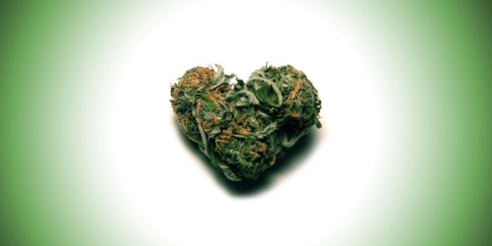 1920x1080 Weed Heart ❤ 4K HD Desktop Wallpaper for 4K Ultra HD TV • Tablet