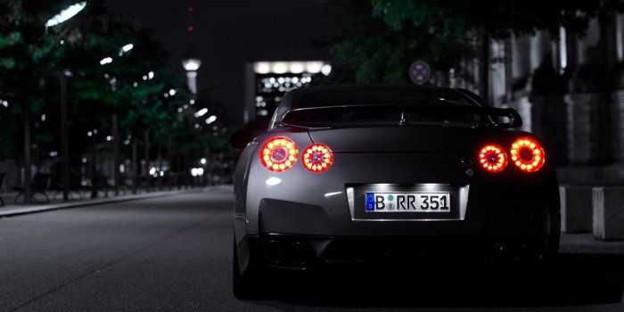 2560x1600 74+ Gtr Iphone Wallpapers on WallpaperPlay