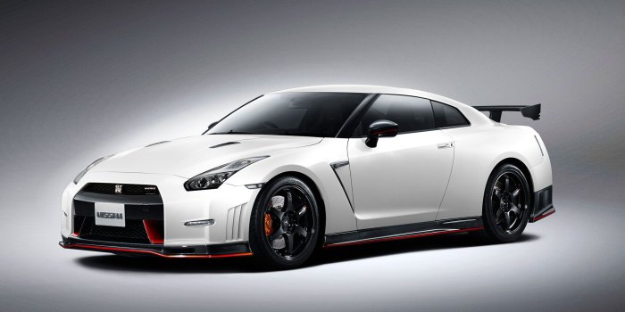 2048x1360 Nissan Gtr Black Wallpaper (30+ images) on Genchi.info