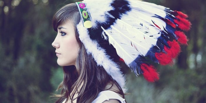 1245x700 Brunettes women head dress native americans culture marta aragonA