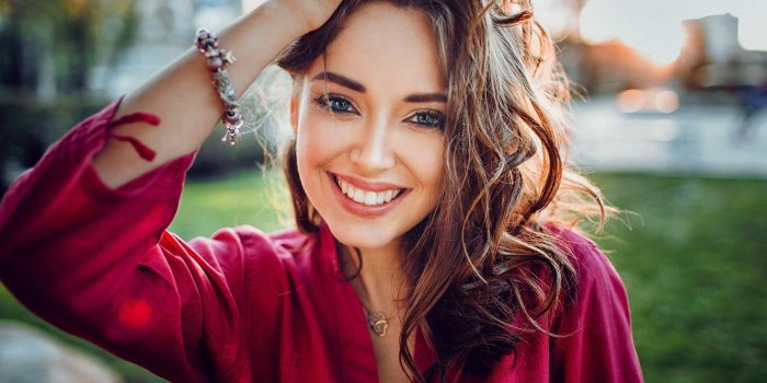 1920x1243 4521633 #necklace, #Evgeny Freyer, #hands on head, #face, #portrait