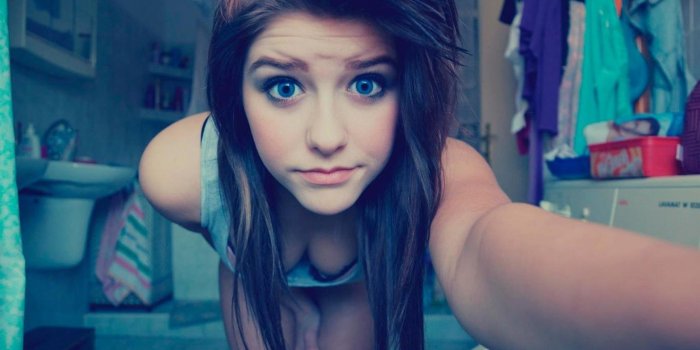 1366x768 1366x768 Blue Eyes Cute Teen Girl 1366x768 Resolution HD 4k