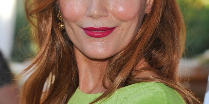 1470x2209 Images of Leslie Mann - #rock-cafe