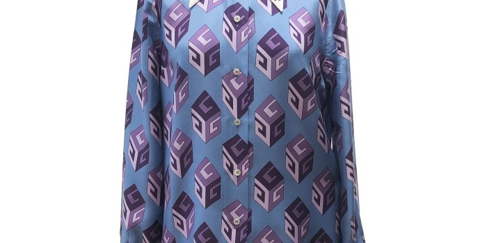 2386x2387 Gucci GG Wallpaper blouse – Garderobe