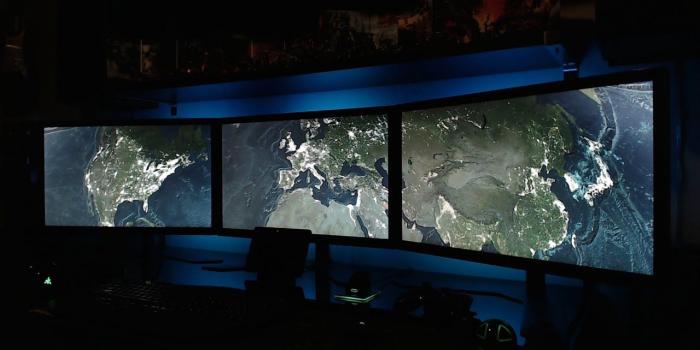 1280x720 BRENT JANSMA'S BLOGSPOT: (2+) EYEFINITY SCREENSAVERS (5760x1080)