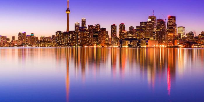 1920x1080 Winter in Toronto: Longer Nights & Brighter Lights | Tourism Toronto