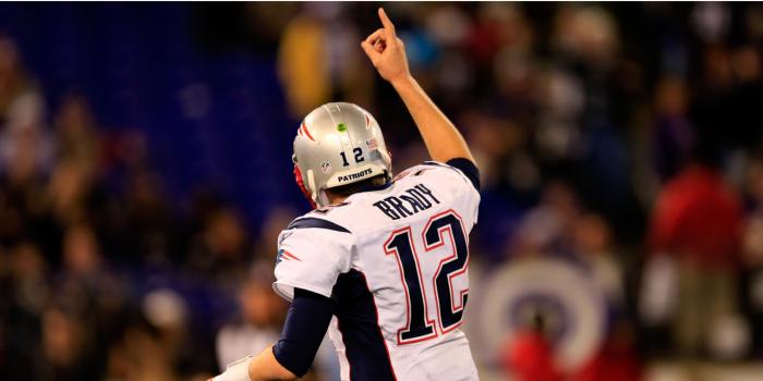 3840x2160 Best Tom Brady Wallpaper - Tom Brady Pointing Up Free Wallpaper