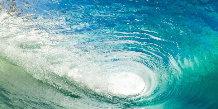 3840x2400 nj05-wave-cool-summer-vacation-ocean-blue-green-wallpaper