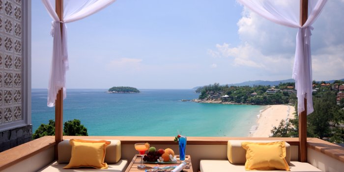 2560x1600 Summer Vacation Resort widescreen wallpaper