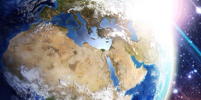 1040x1536 iPhone Earth Wallpapers - Top Free iPhone Earth Backgrounds