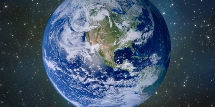 750x1334 Earth Hd iPhone 7 Wallpaper [750x1334]