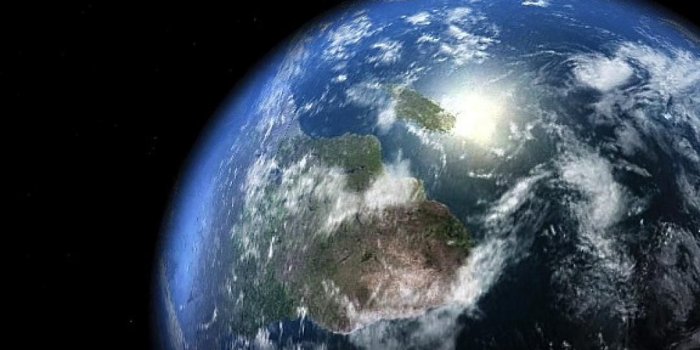 1080x1920 Iphone Earth Wallpaper - (37+ images)