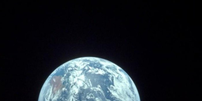 1242x2208 Photos-Earth-iPhone-X-wallpaper-HD-14