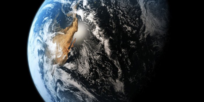 2160x3840 Most Amazing Ultra HD Retina iPhone Computer Desktop wallpaper earth