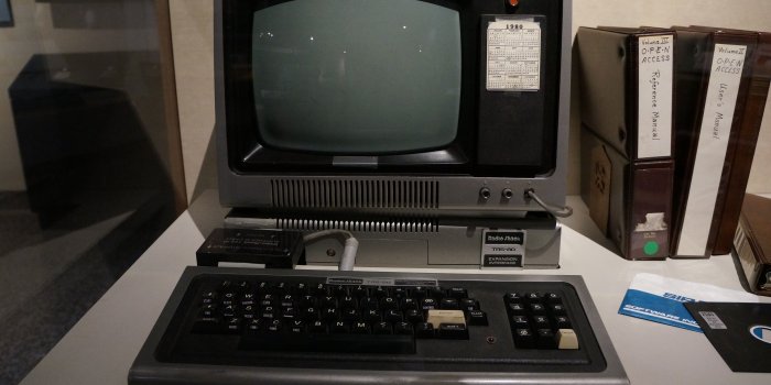 4912x3264 Free download Very old computer wallpaper 6803 PC en [4912x3264] for